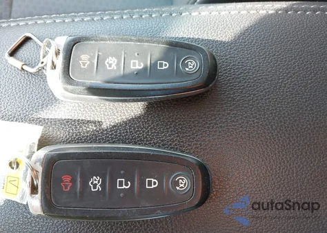 2019 Ford Escape Se из США, поврежденный, VIN 1FMCU0GD3KUC44212